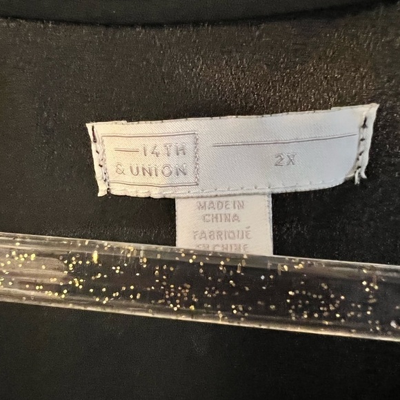 14th and union sheer black tank top v neck - Picture 4 of 4